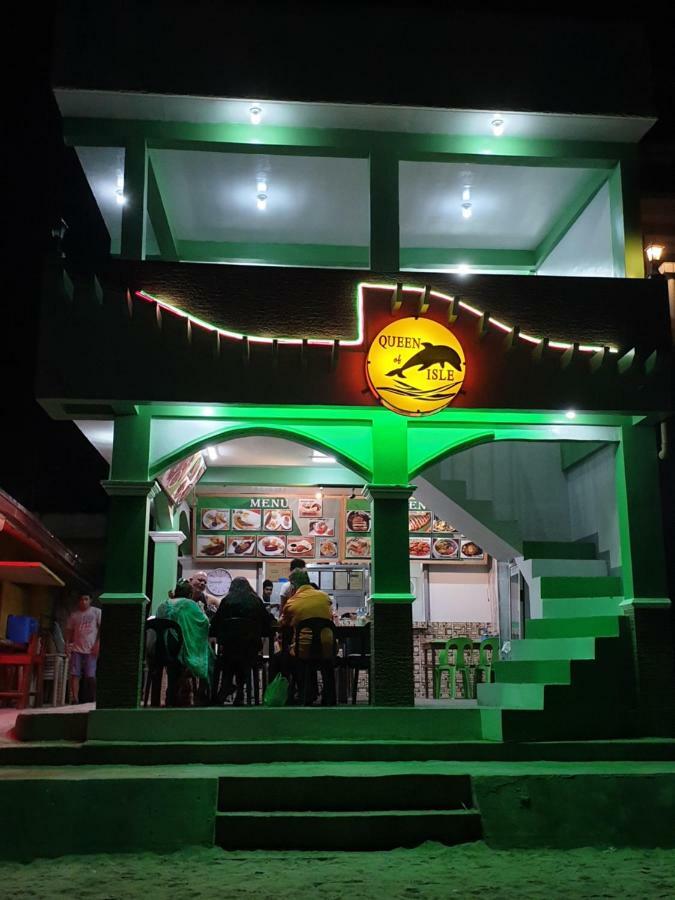 Queen Of Isle Cottages And Restaurant Puerto Galera Exterior photo